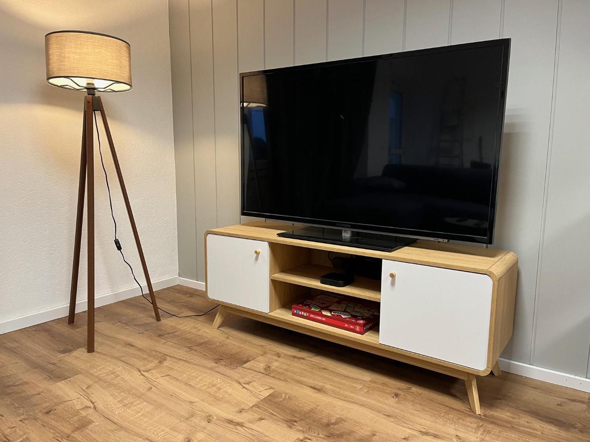Weimotel Am See Mit Parkplatz, Kueche Und Hdtv Weimar  Ngoại thất bức ảnh